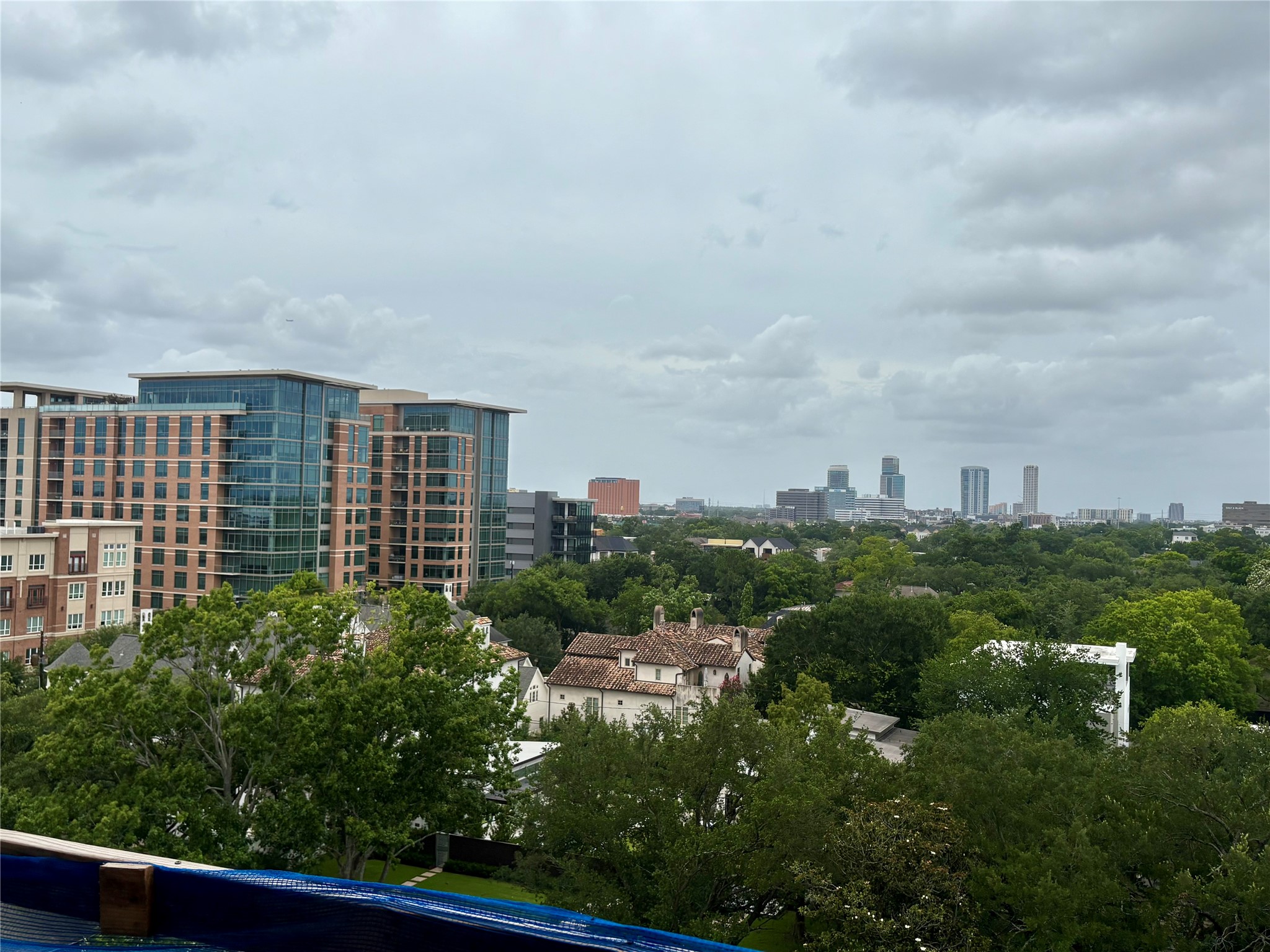 2360 Rice Boulevard, Unit 1103 Houston, TX 77005 - Photo 6 of 11