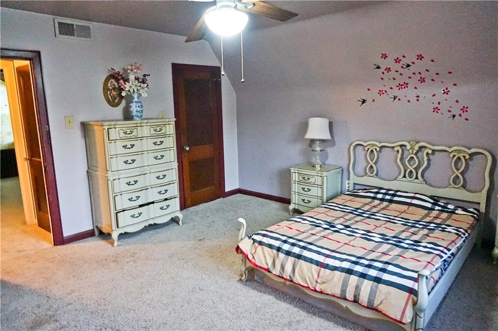 3525 Library Road Pittsburgh, PA 15234 - Photo 16 of 19 Gallery Image 16