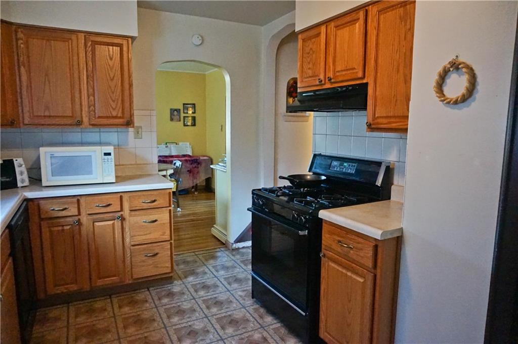 3525 Library Road Pittsburgh, PA 15234 - Photo 9 of 19 Gallery Image 9