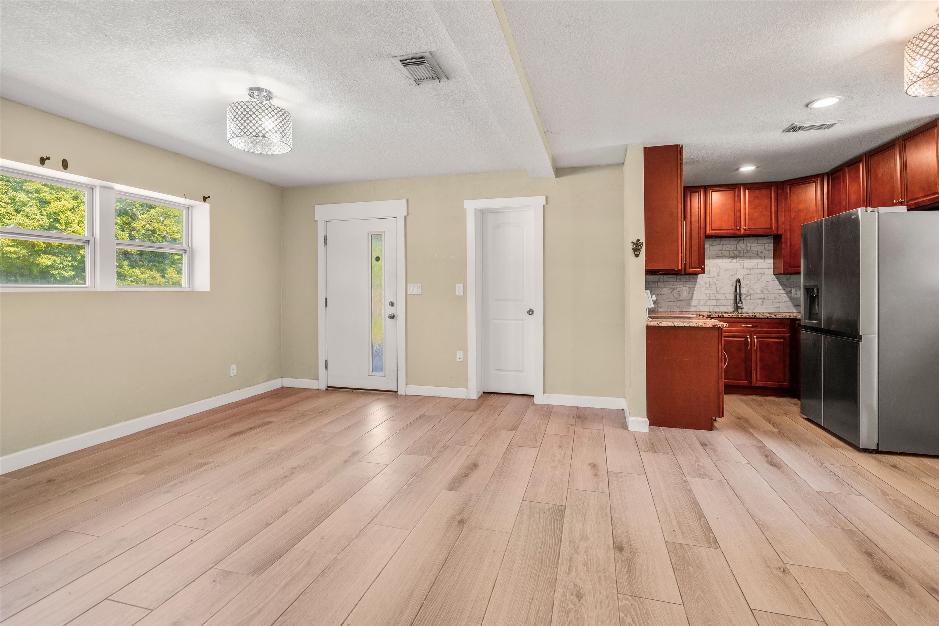 227 North Whitney Street St. Augustine, FL 32084 - Photo 4 of 35