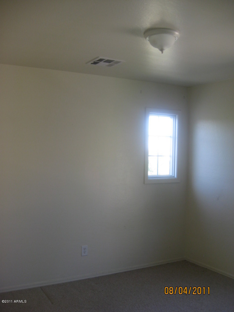 2237 East Pecan Road Phoenix, AZ 85040 - Photo 9 of 11 Bedroom 1