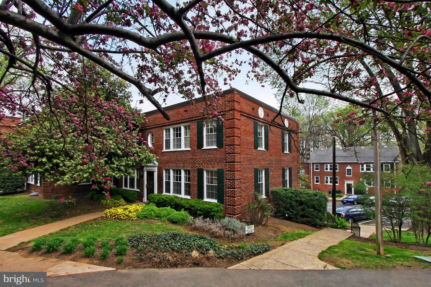 1906 North Rhodes Street, Unit 51 Arlington, VA 22201 - Photo 17 of 23 Exterior (Front)