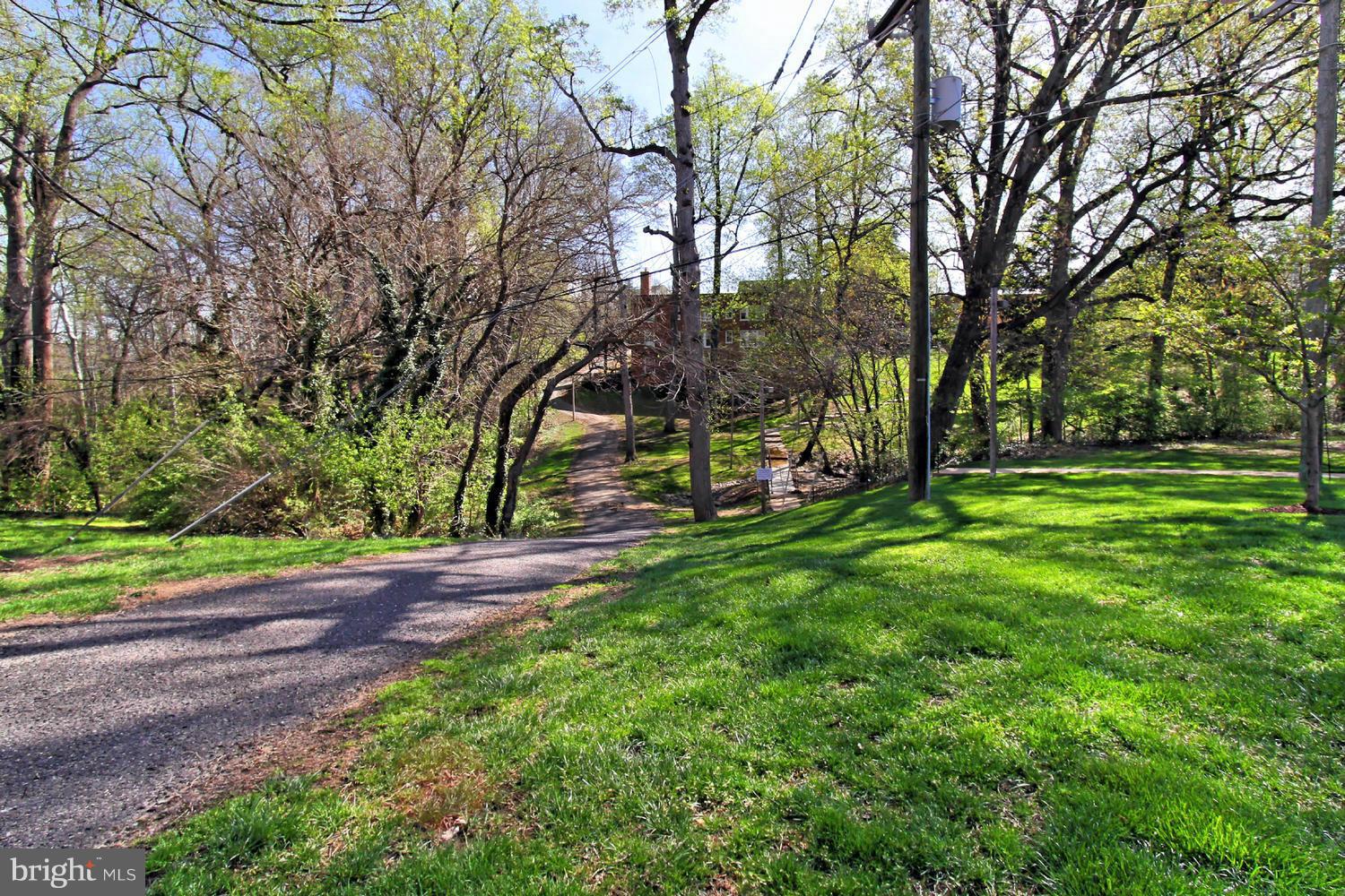 1906 North Rhodes Street, Unit 51 Arlington, VA 22201 - Photo 22 of 23 Community