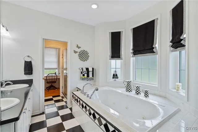 $1,475,000 | 349 Barrett Lane, Sullivan, NY 13030