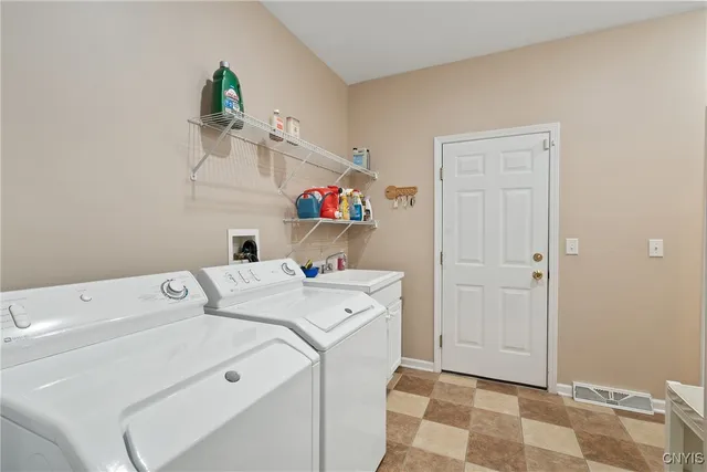 $1,475,000 | 349 Barrett Lane, Sullivan, NY 13030