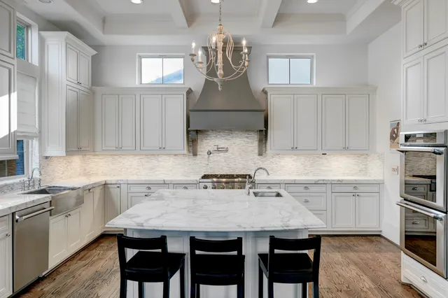 $6,900 | 1602 East Rose Terrace Lane, Houston, TX 77055