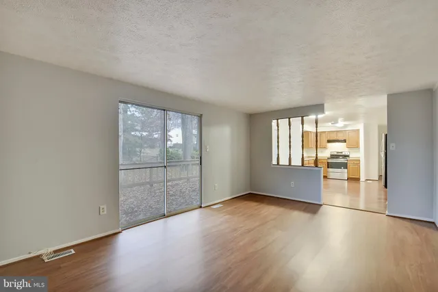 $3,530 | 5729 Heming Avenue, Springfield, VA 22151