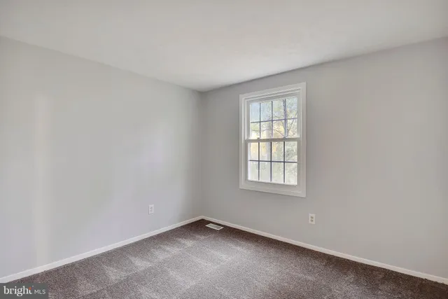 $3,530 | 5729 Heming Avenue, Springfield, VA 22151