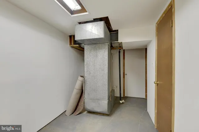 $3,530 | 5729 Heming Avenue, Springfield, VA 22151