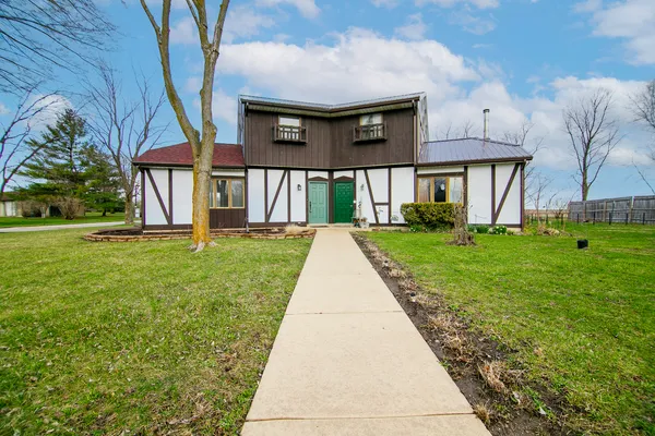 $135,000 | 101 Sun Street, Unit A, Cabery, IL 60919