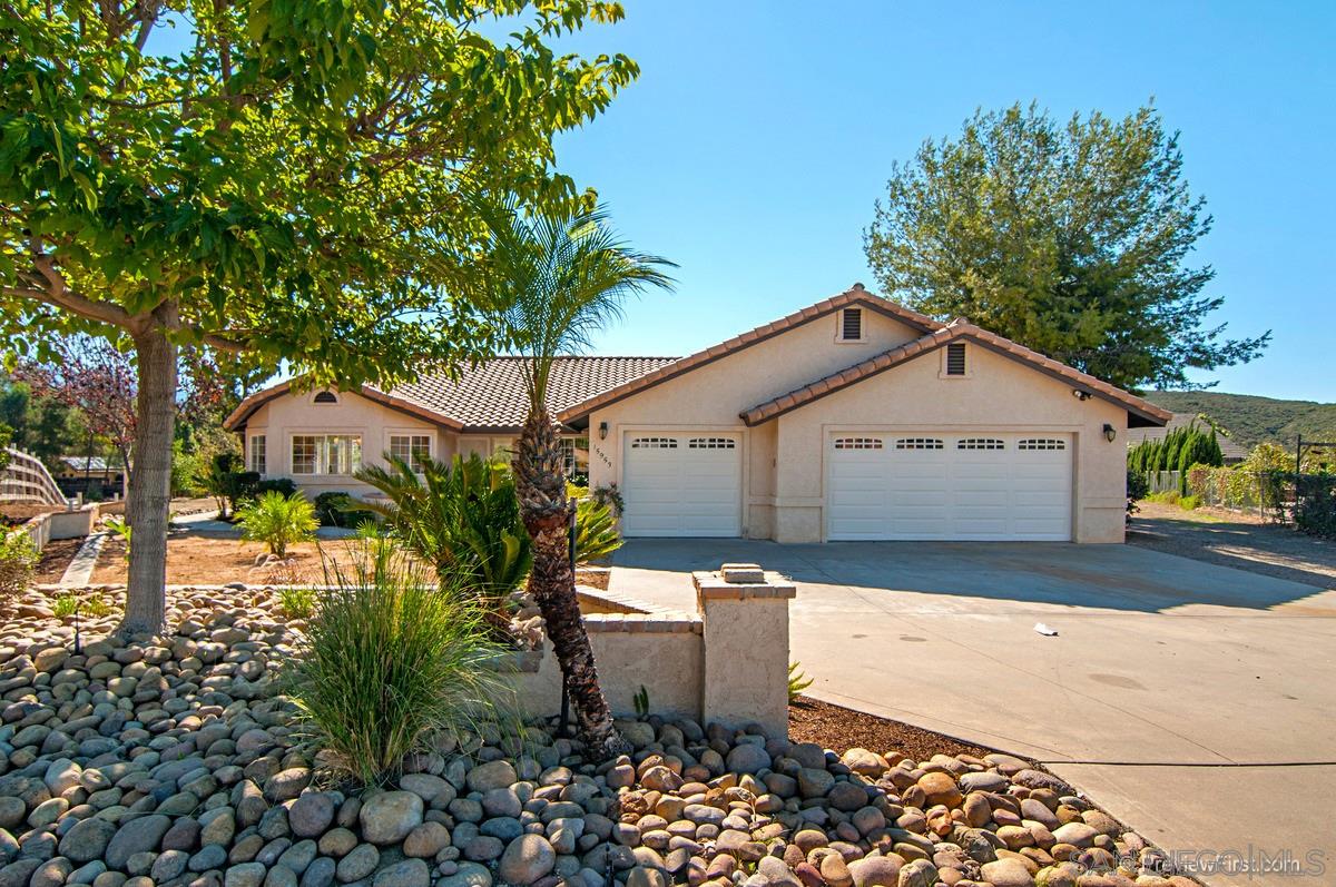 15953 Staples Road Ramona, CA 92065 - Photo 2 of 25