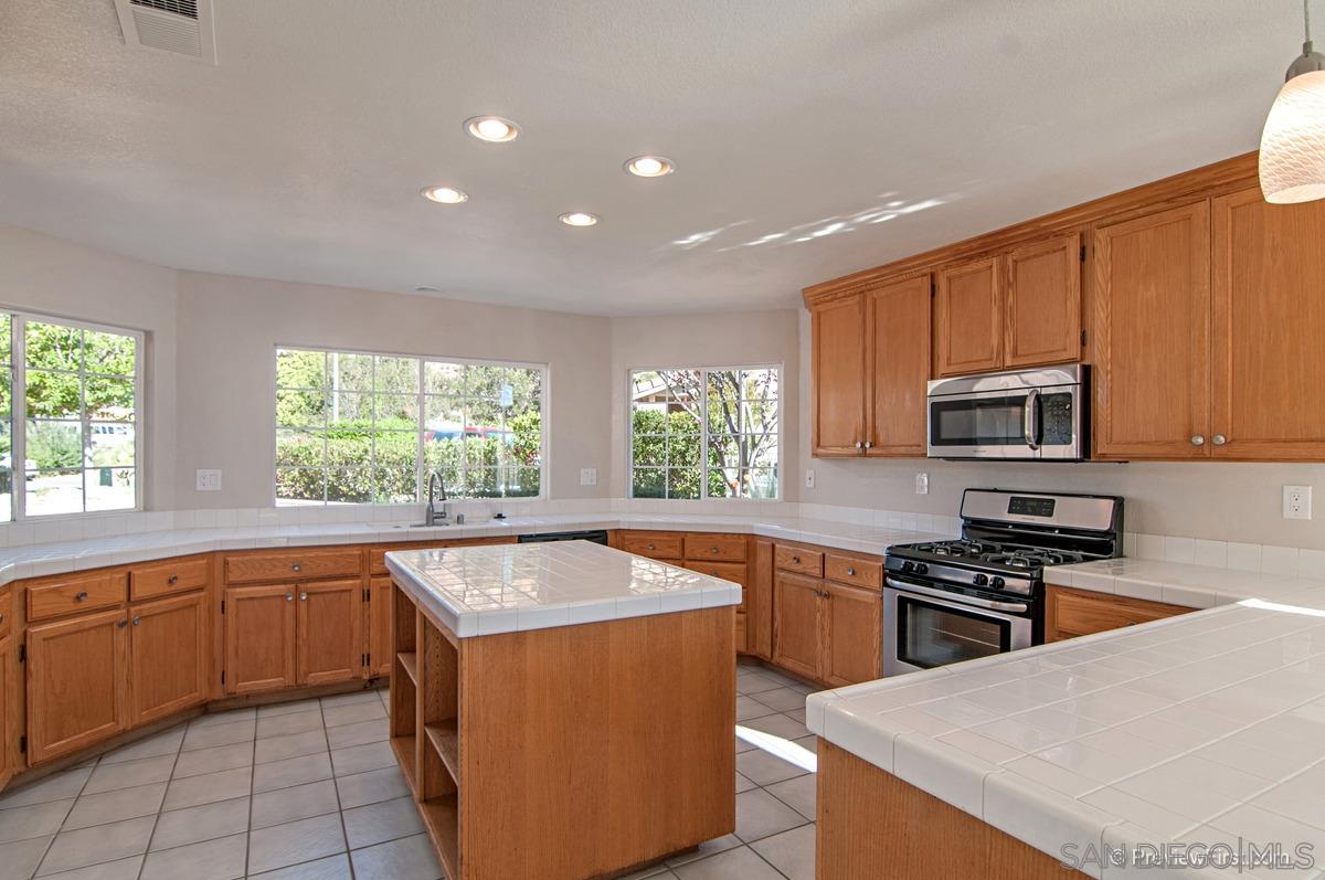 15953 Staples Road Ramona, CA 92065 - Photo 9 of 25