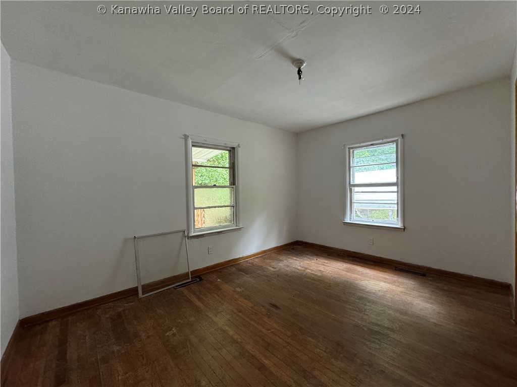 4586 Highway 34 Winfield, WV 25213 - Photo 26 of 45 Gallery Image 26