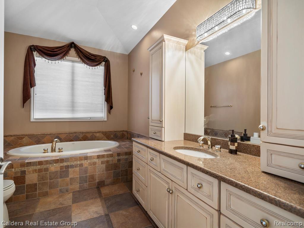 58223 Pheasant Ridge Washington, MI 48094 - Photo 33 of 67 Gallery Image 33