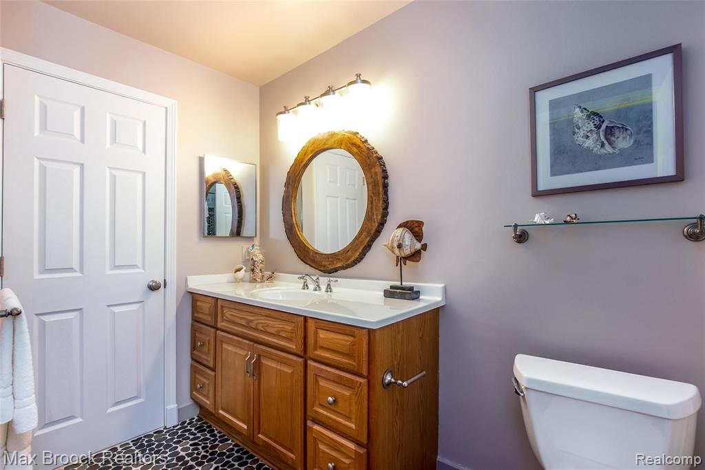 417 Parkdale Avenue, Unit 8 Rochester, MI 48307 - Photo 10 of 19