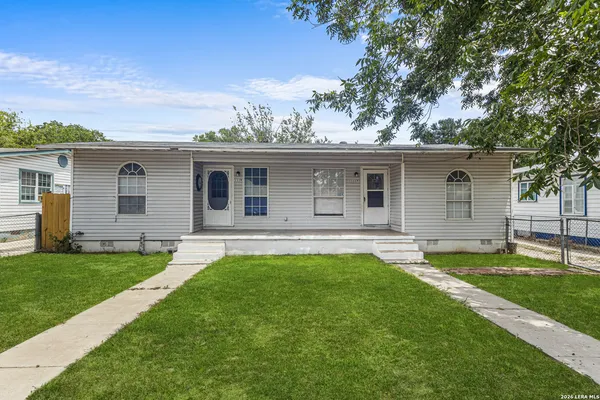 $1,150 | 1119 Fenfield Avenue, San Antonio, TX 78211