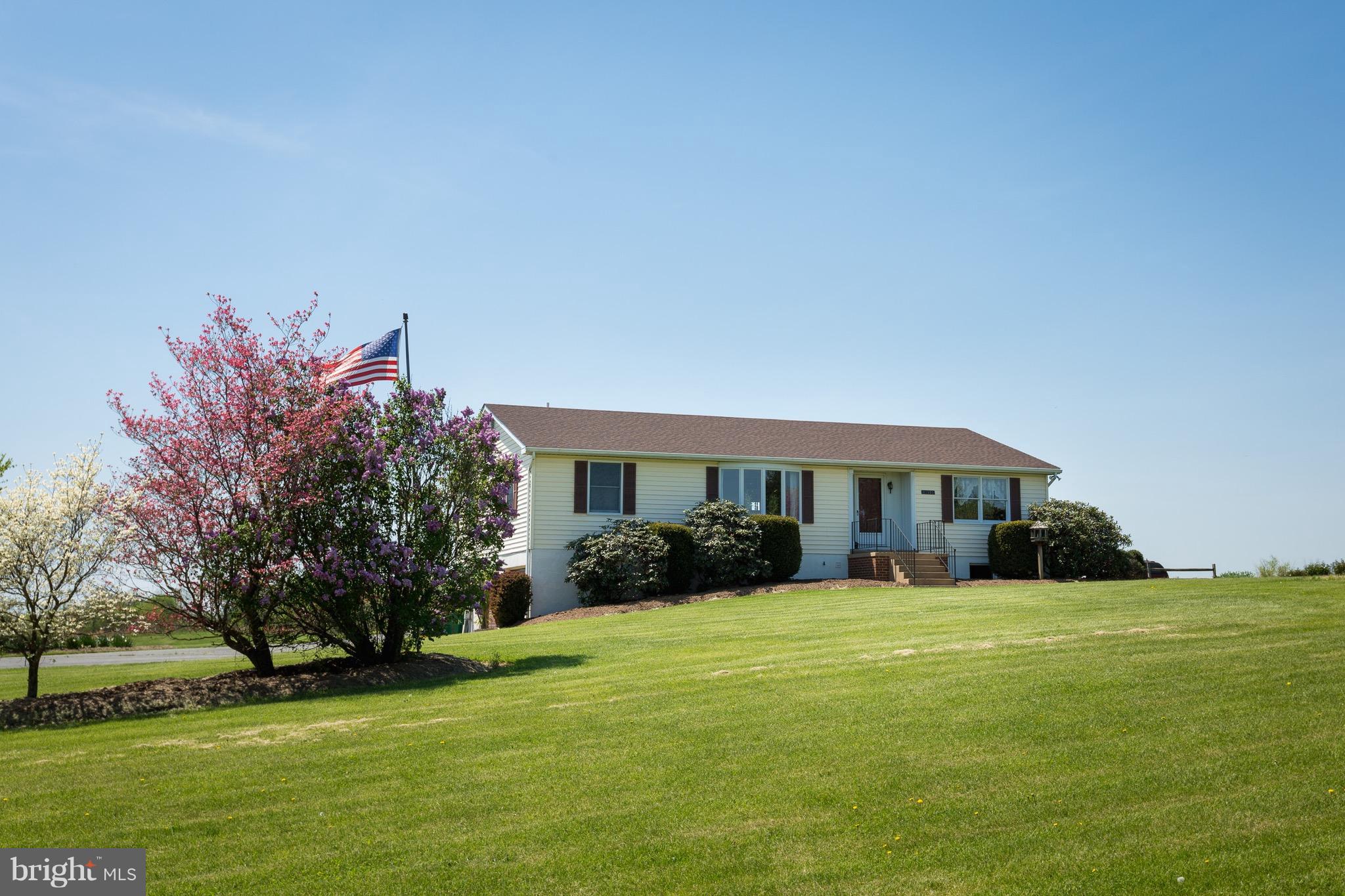 42353 Spinks Ferry Road Leesburg, VA 20176 - Photo 1 of 24 Exterior (Front)