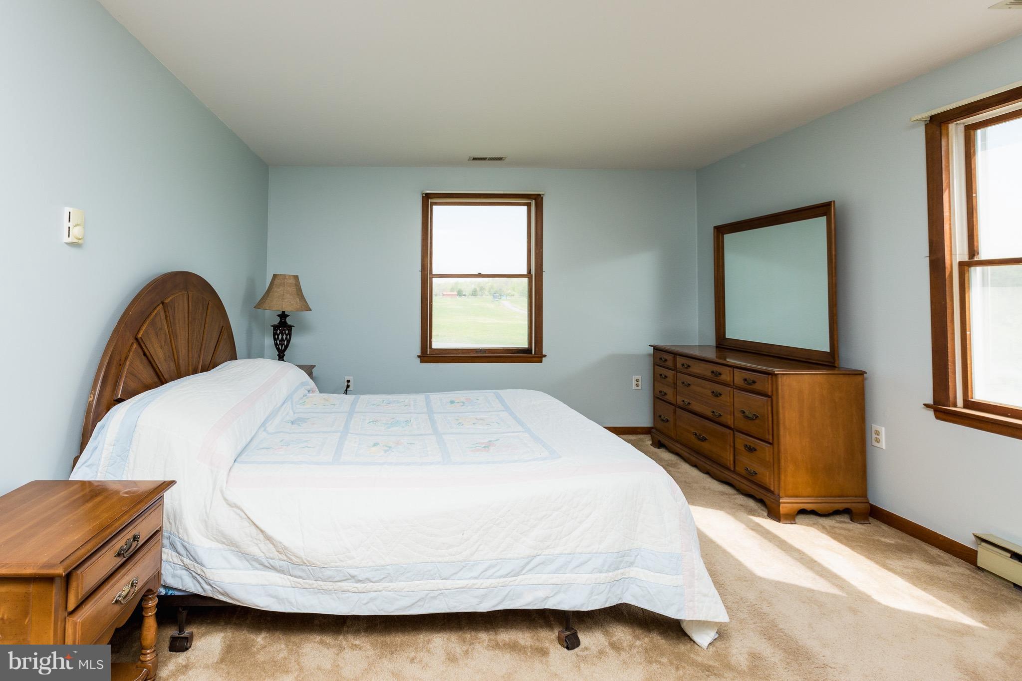 42353 Spinks Ferry Road Leesburg, VA 20176 - Photo 16 of 24 Bedroom