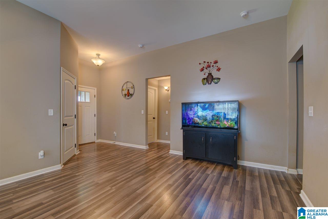197 Hampton Drive Calera, AL 35040 - Photo 9 of 21