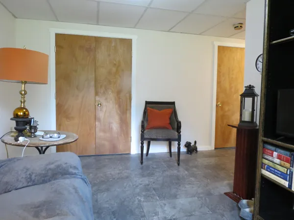 $1,390 | 34 A Dover Road, Durham, NH 03824