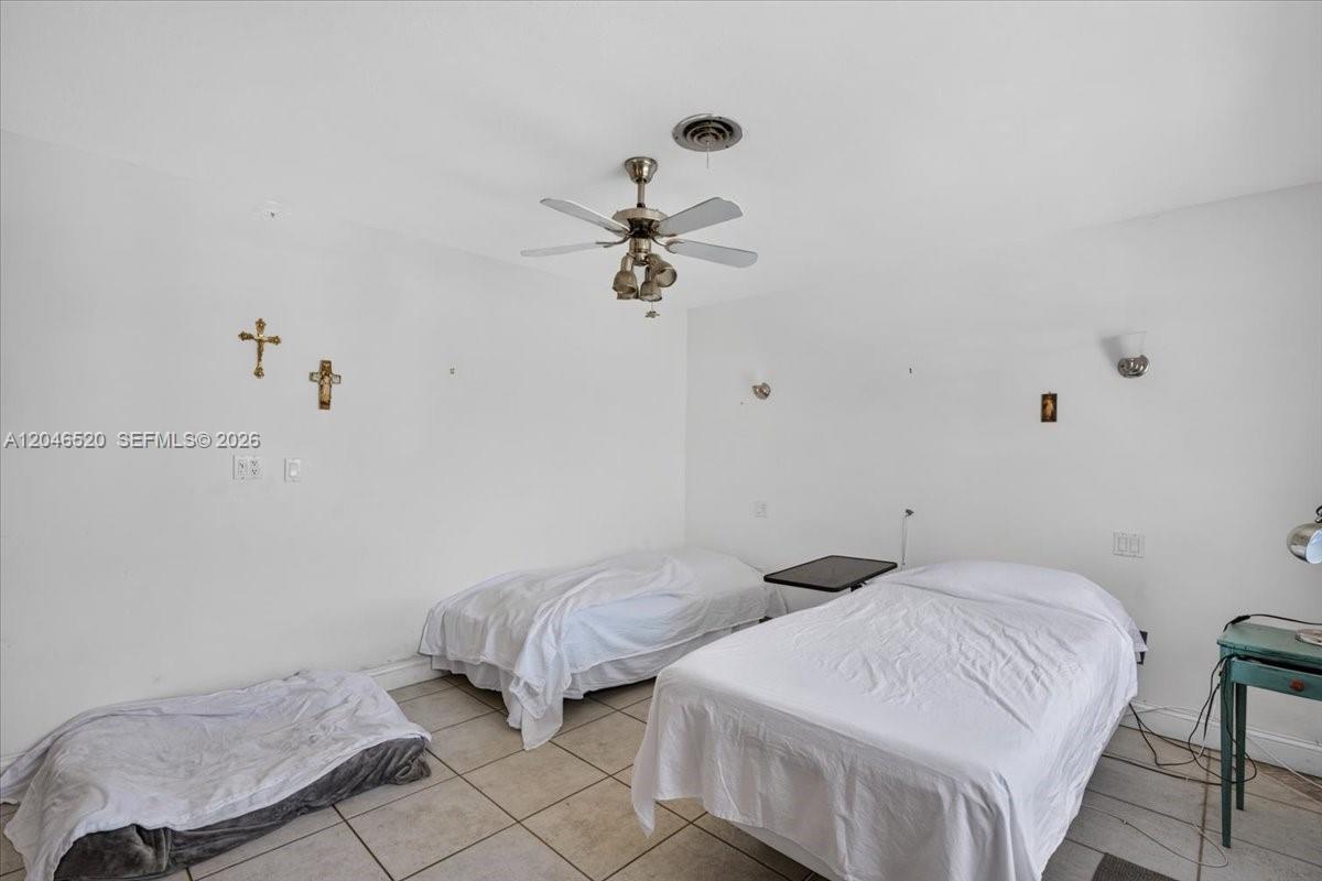9841 Southwest 157th Terrace Miami, FL 33157 - Photo 26 of 54