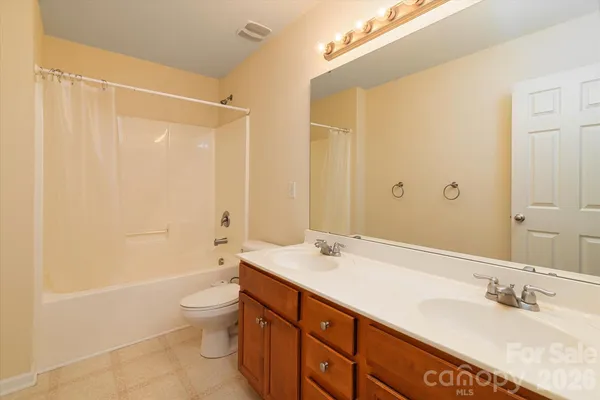 $479,900 | 10513 Dominion Village Drive, Charlotte, NC 28269