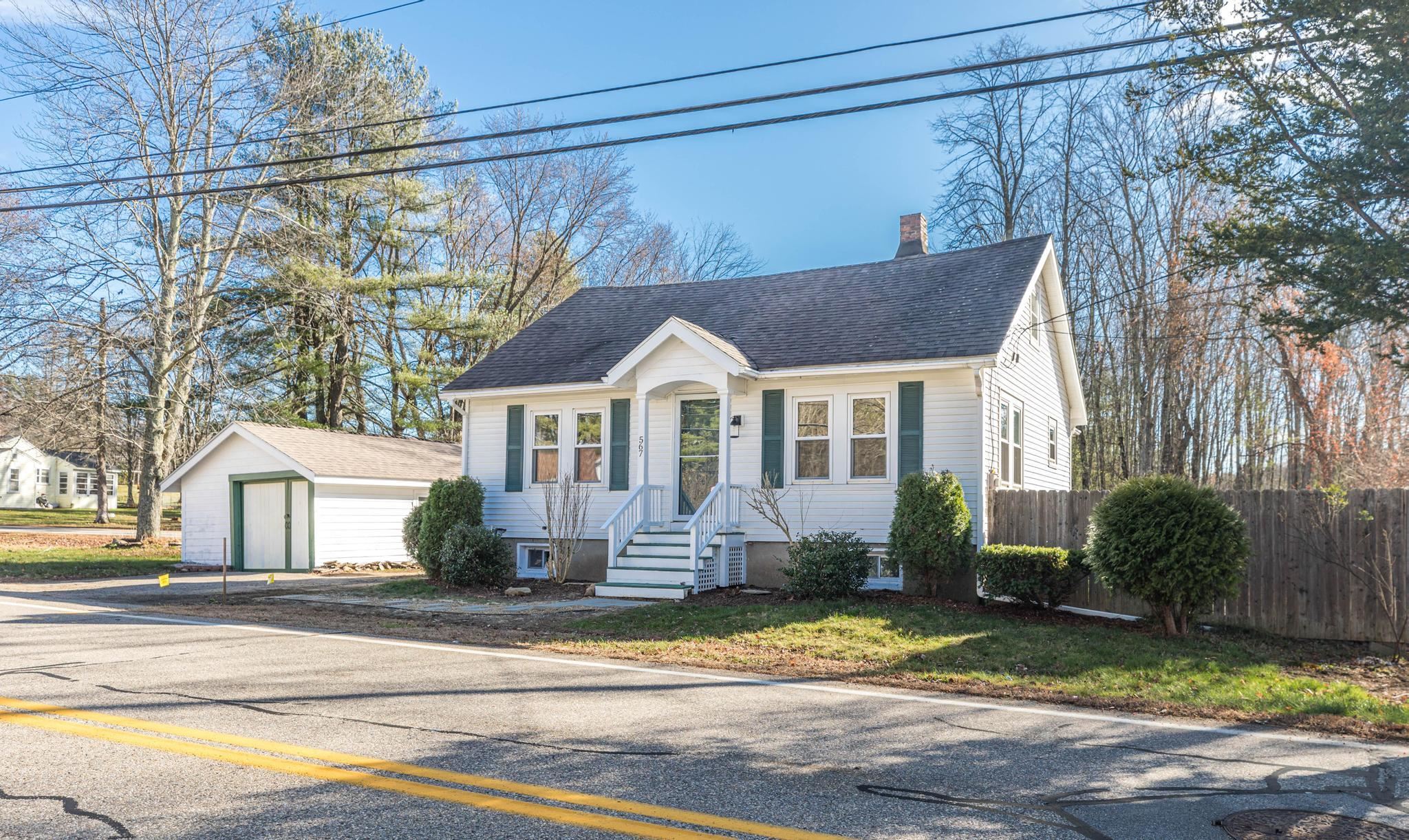 567 Portland Street Rochester, NH 03867 - Photo 1 of 34