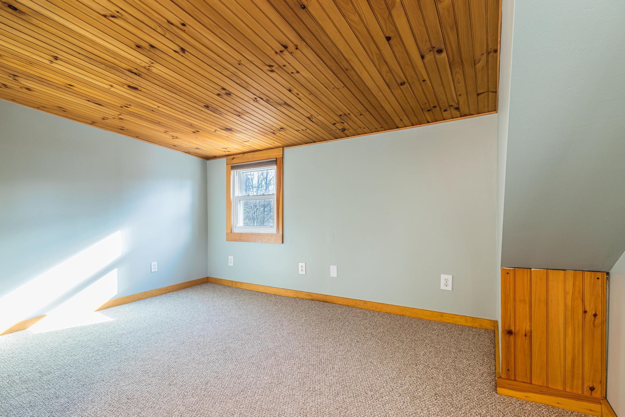 567 Portland Street Rochester, NH 03867 - Photo 18 of 34