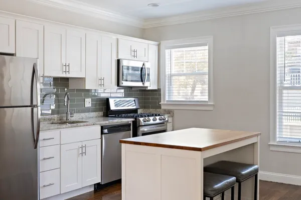 $2,700 | 47 Notre Dame Street, Unit 1, Boston, MA 02119