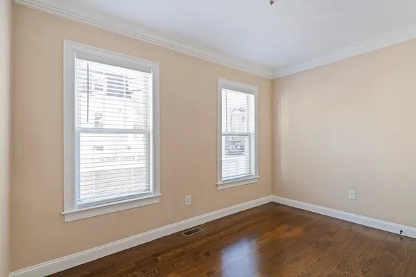 $2,700 | 47 Notre Dame Street, Unit 1, Boston, MA 02119