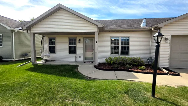 $295,000 | 407 East, Unit 4, Belleville, WI 53508