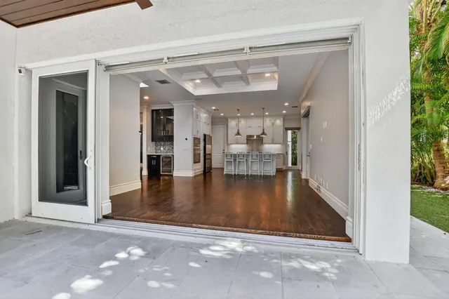 $12,999 | 200 Northwest 10th Street, Boca Raton, FL 33432