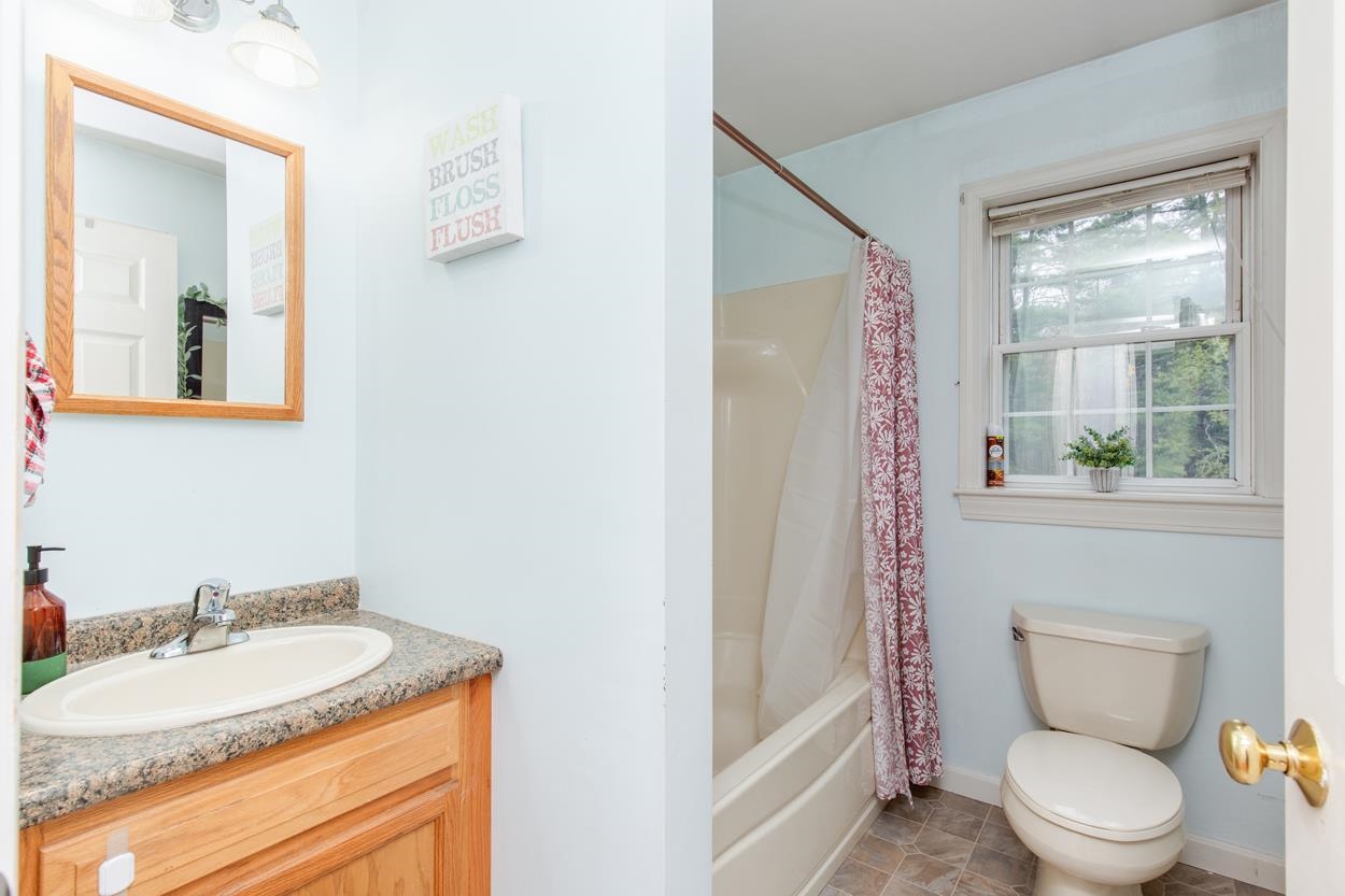 815 Bachelder Road Pembroke, NH 03275 - Photo 36 of 50