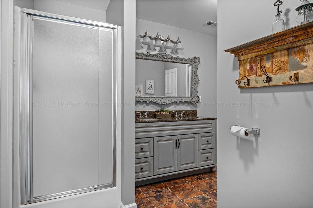 1944 Blooming Grove Road Jasper, AL 35504 - Photo 20 of 33 Gallery Image 20