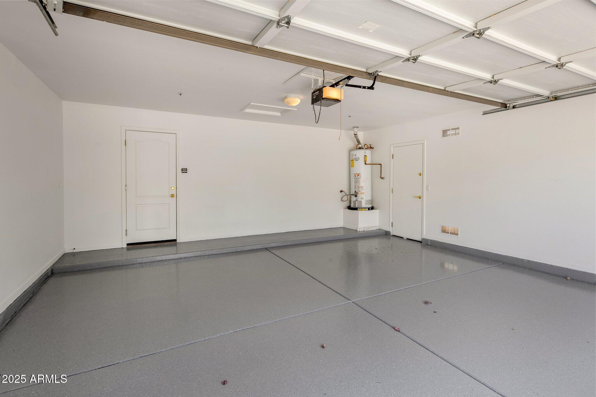 8227 East Beardsley Road Scottsdale, AZ 85255 - Photo 19 of 20 a view of a garage