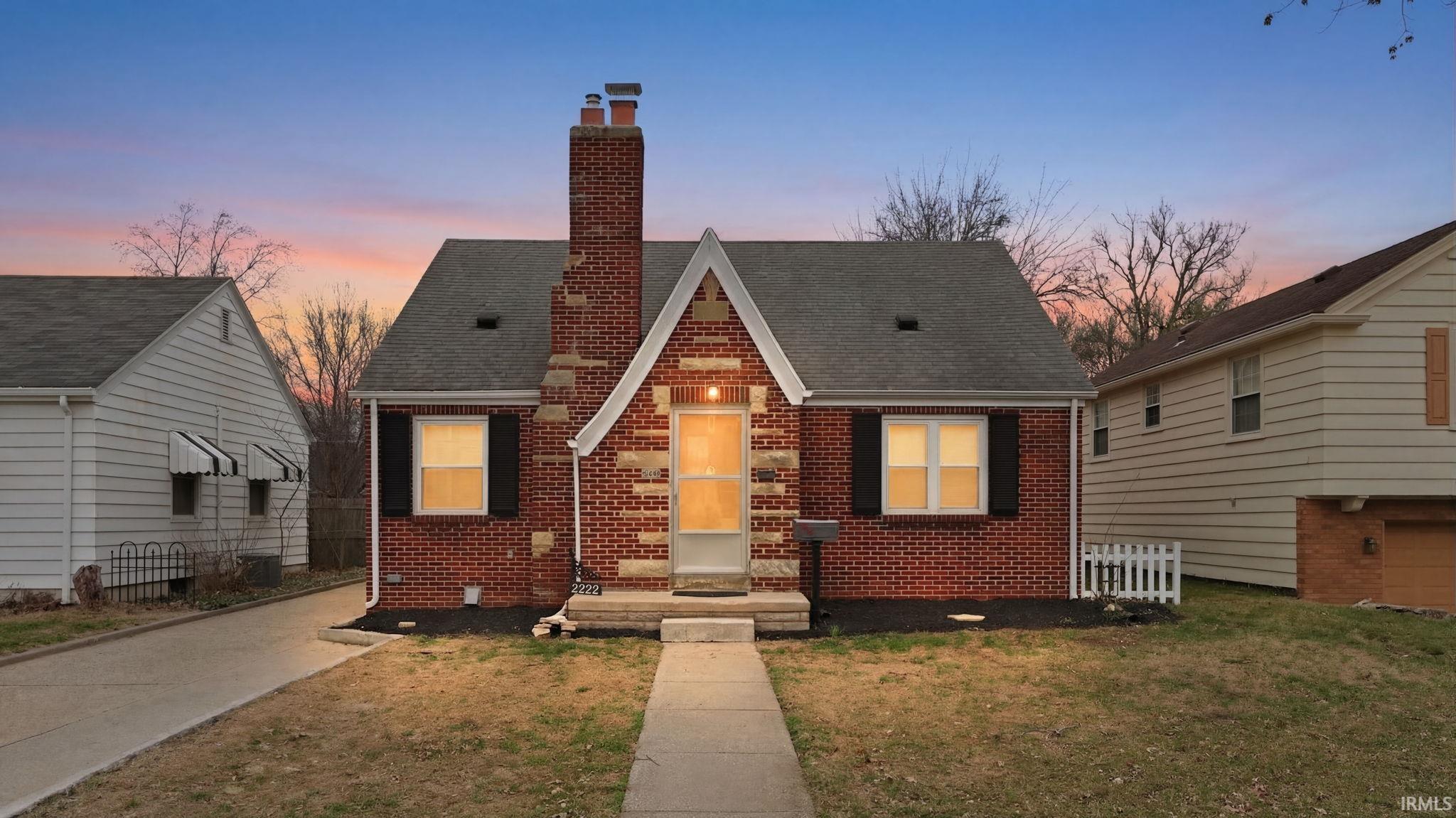 2222 Opechee Way Fort Wayne, IN 46809 - Photo 1 of 31