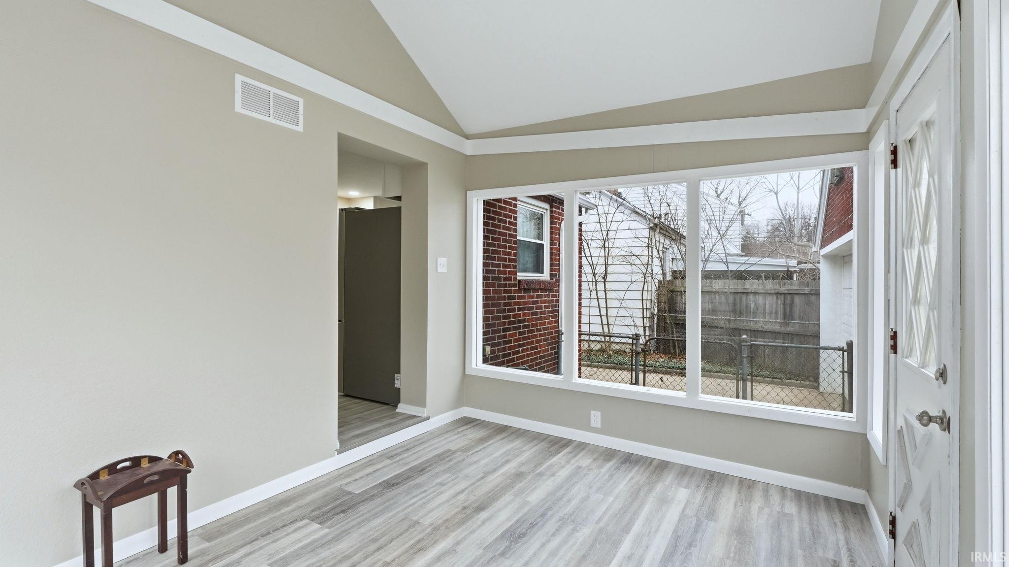 2222 Opechee Way Fort Wayne, IN 46809 - Photo 13 of 31