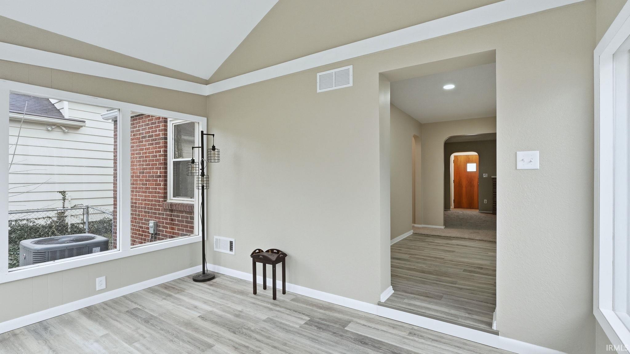 2222 Opechee Way Fort Wayne, IN 46809 - Photo 14 of 31