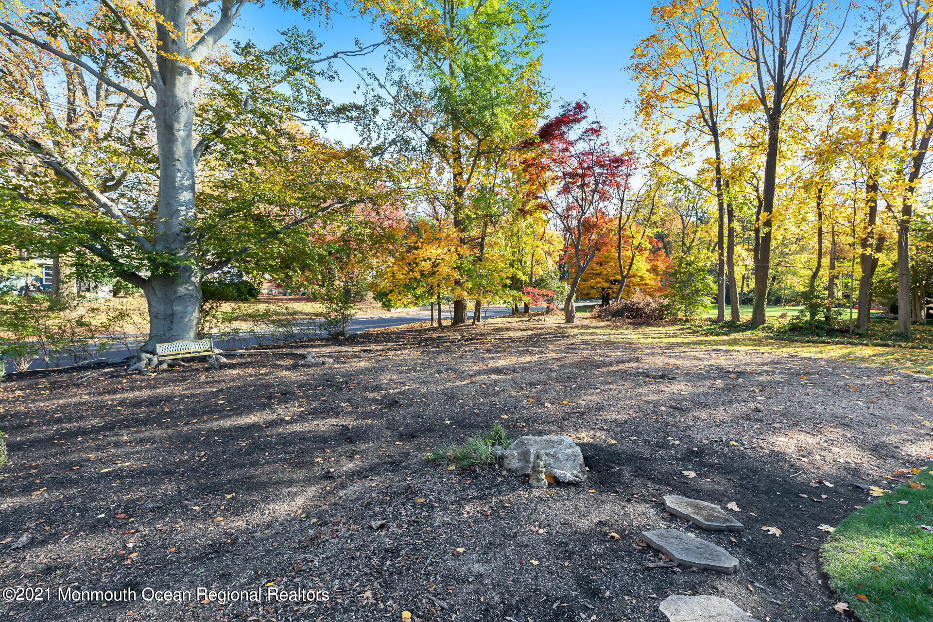 81 Portland Road Atlantic Highlands, NJ 07716 - Photo 35 of 65 a view of outdoor space with trees