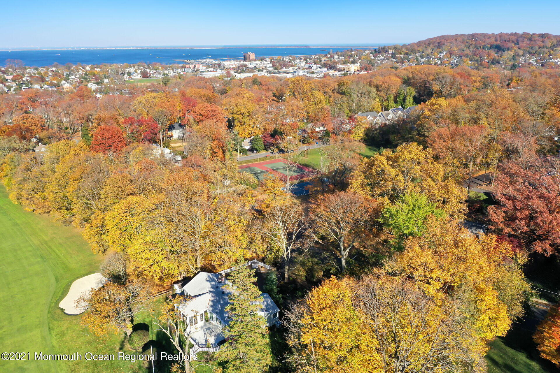 81 Portland Road Atlantic Highlands, NJ 07716 - Photo 59 of 65 a view of city and mountain