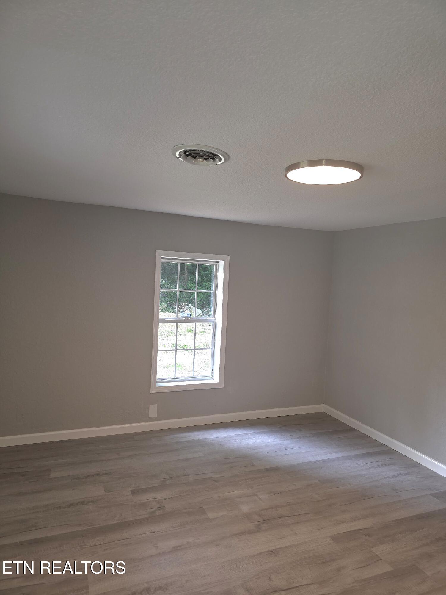 2074 Long Hollow Road La Follette, TN 37766 - Photo 7 of 14 20260620_100932