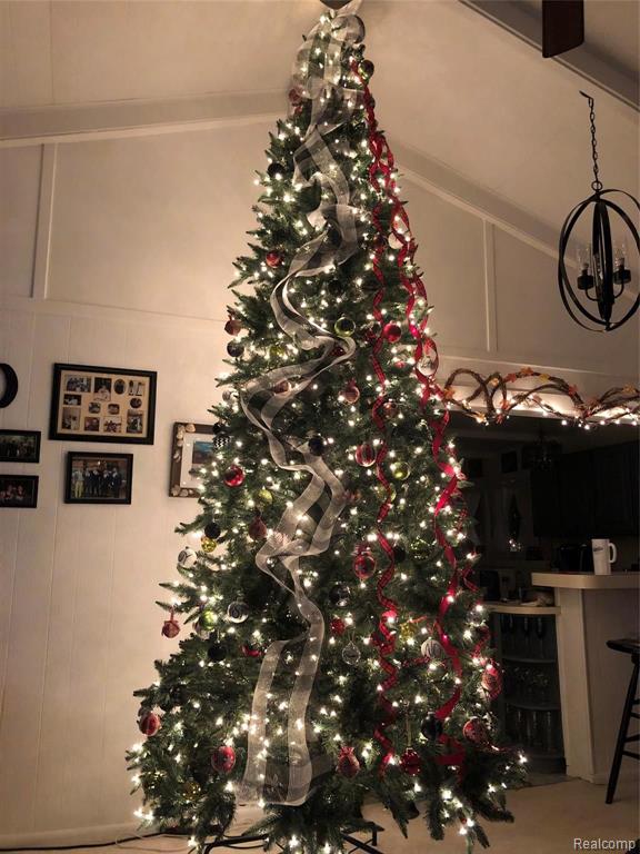 4308 Highland Road Highland, MI 48357 - Photo 15 of 60