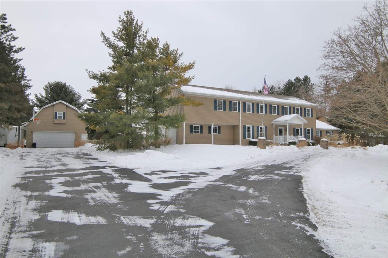 1810 Santa Fe Road Washington, IL 61571 - Photo 2 of 36 Gallery Image 2