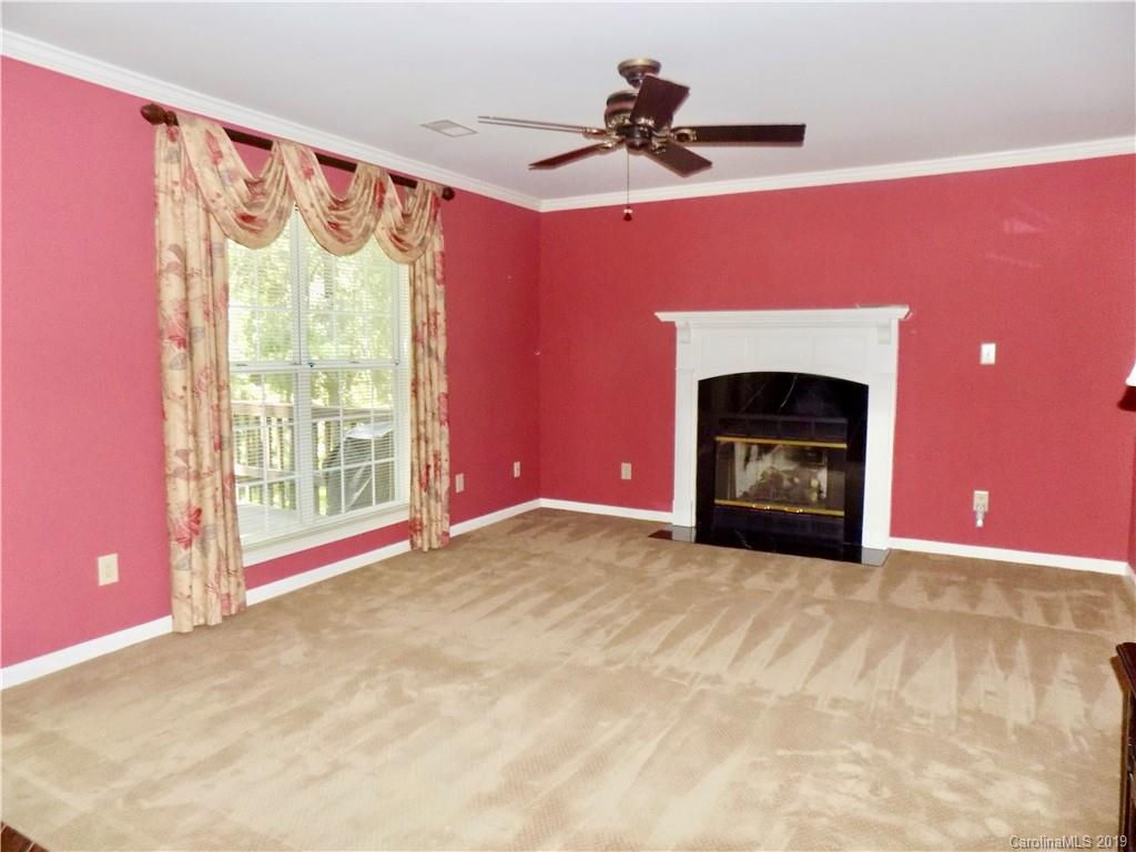 8225 Hunley Ridge Road, Unit 49 Matthews, NC 28104 - Photo 14 of 44 Gallery Image 14