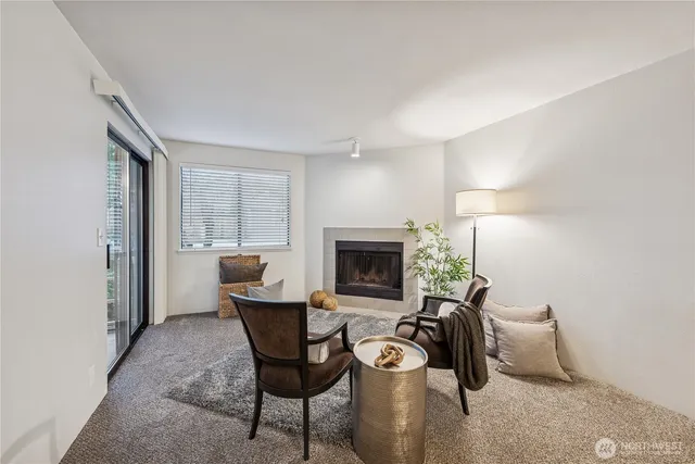 $379,000 | 700 North 160th Street, Unit A110, Shoreline, WA 98133