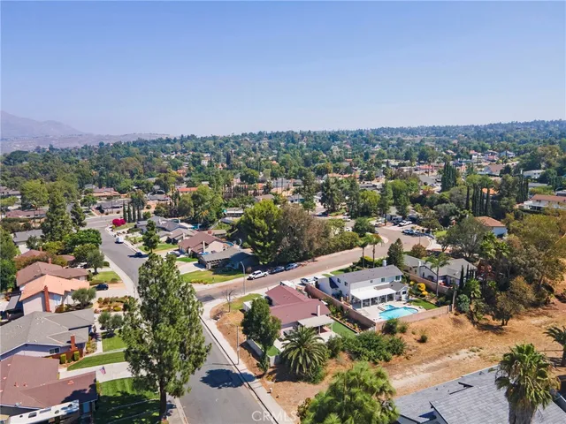 $689,900 | 6141 Bluffwood Drive, Riverside, CA 92506