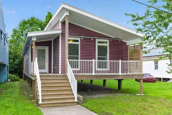 $2,000 | 5010 North Prieur Street, New Orleans, LA 70117