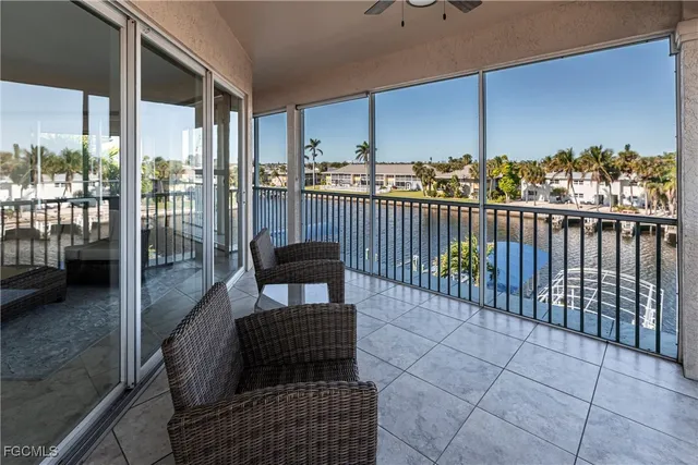 $449,000 | 4610 Southeast 5th Place, Unit 302, Cape Coral, FL 33904