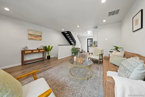 $665,000 | 2282 Caminito Pescado, Unit 44, San Diego, CA 92107