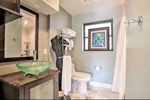 $1,010,000 | 2413 Nassau Lane, Fort Lauderdale, FL 33312